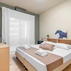 Casa Da Fraschini Aparthotel
